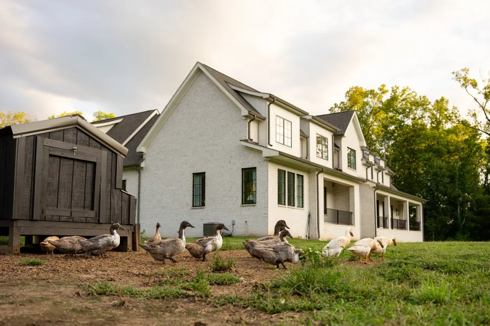 1489 Old Tva Rd Columbia, TN 38401