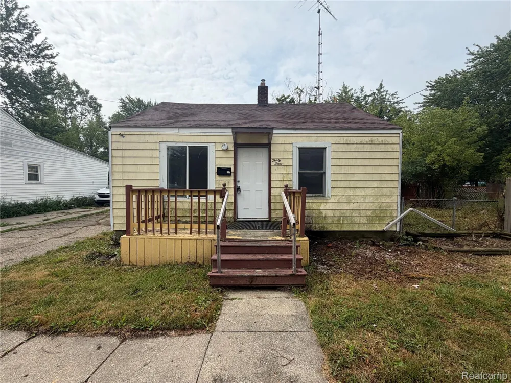 3320 Leith Street Flint City, MI 48506
