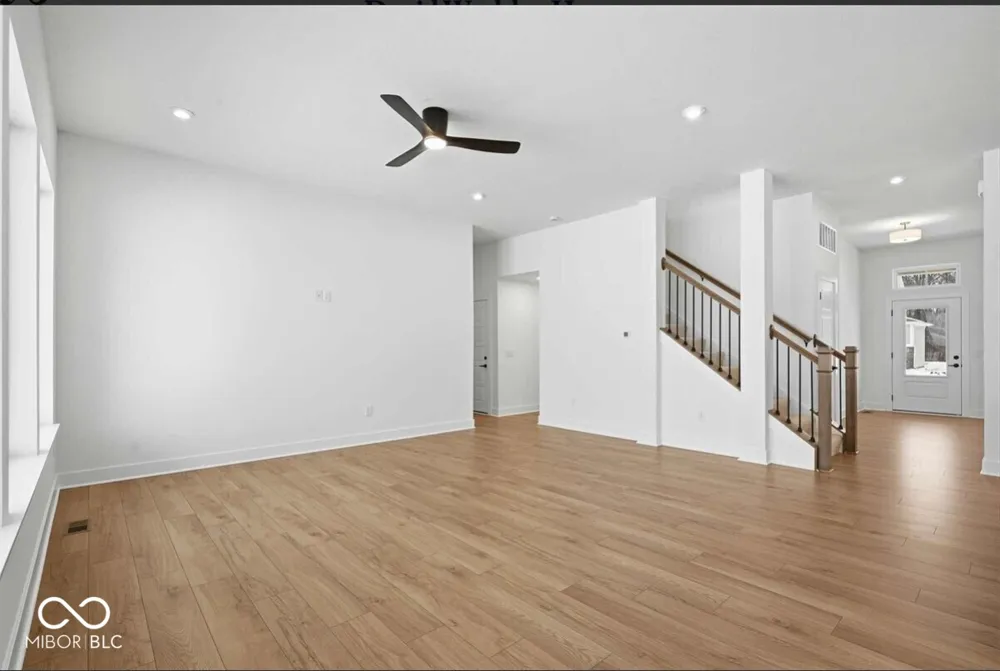 701 Robinson Farm Way Westfield, IN 46074