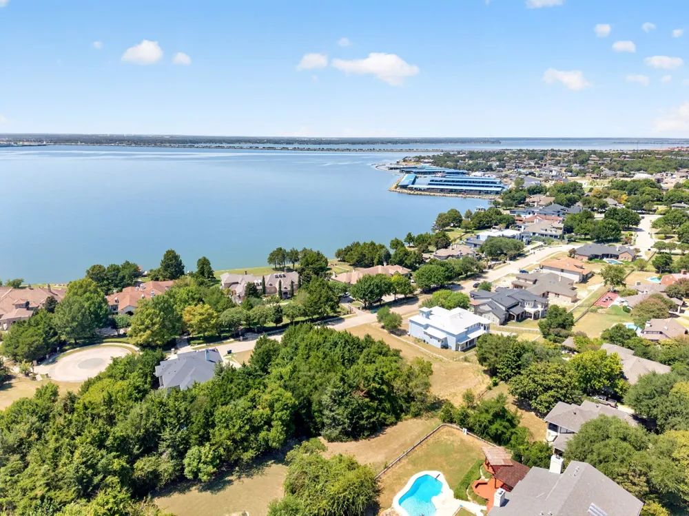 2275 Lafayette Landing Heath, TX 75032