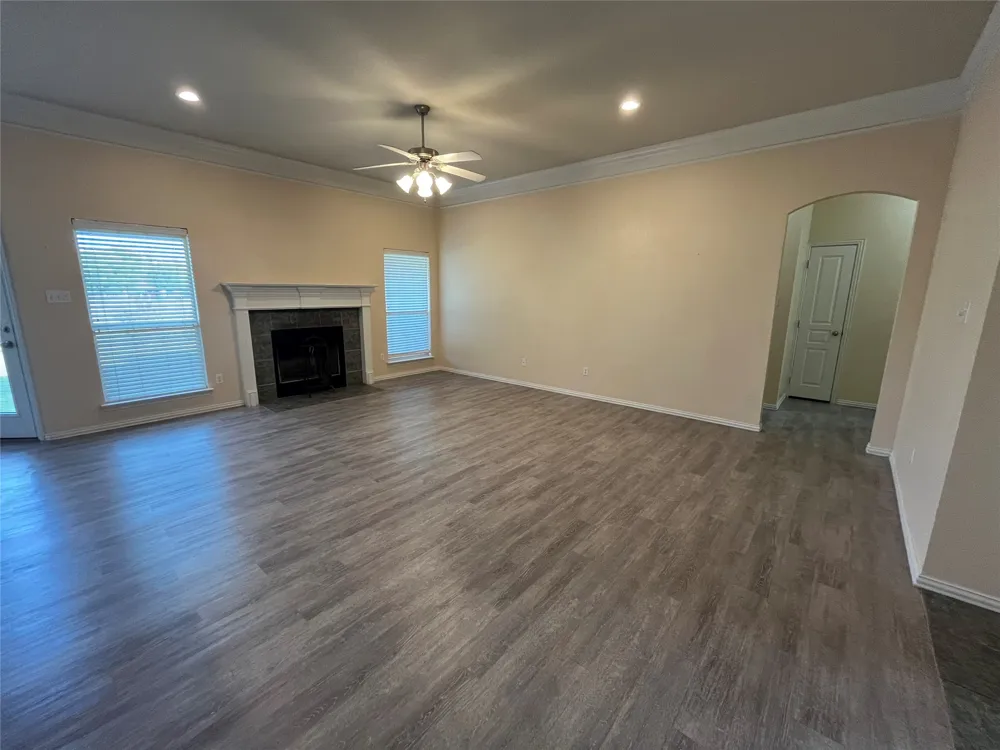 104 Cinnamon Court Weatherford, TX 76088