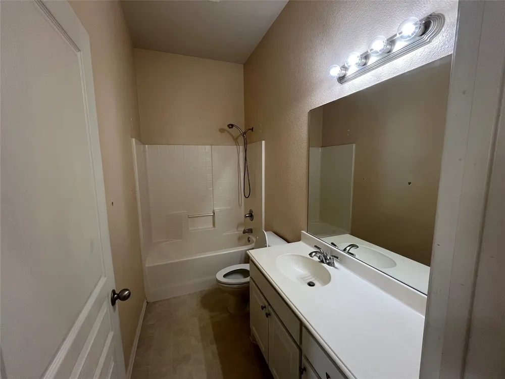 104 Cinnamon Court Weatherford, TX 76088