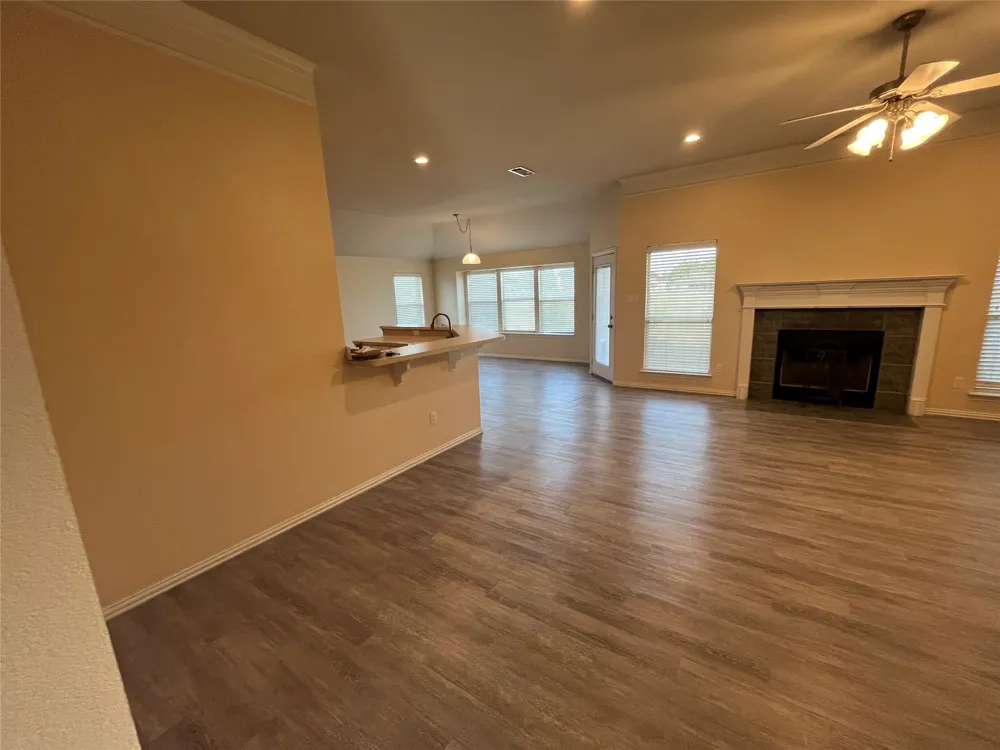 104 Cinnamon Court Weatherford, TX 76088