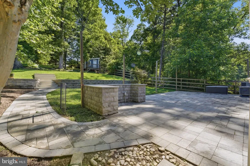 611 MISSISSIPPI AVENUE Silver Spring, MD 20910