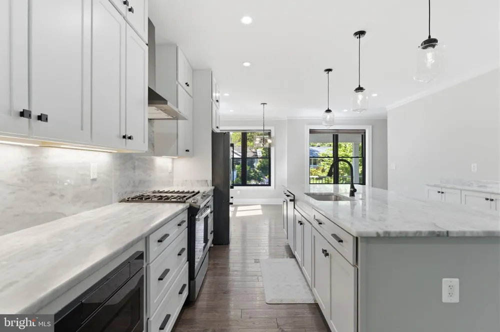 611 MISSISSIPPI AVENUE Silver Spring, MD 20910