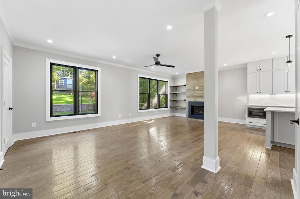 611 MISSISSIPPI AVENUE Silver Spring, MD 20910
