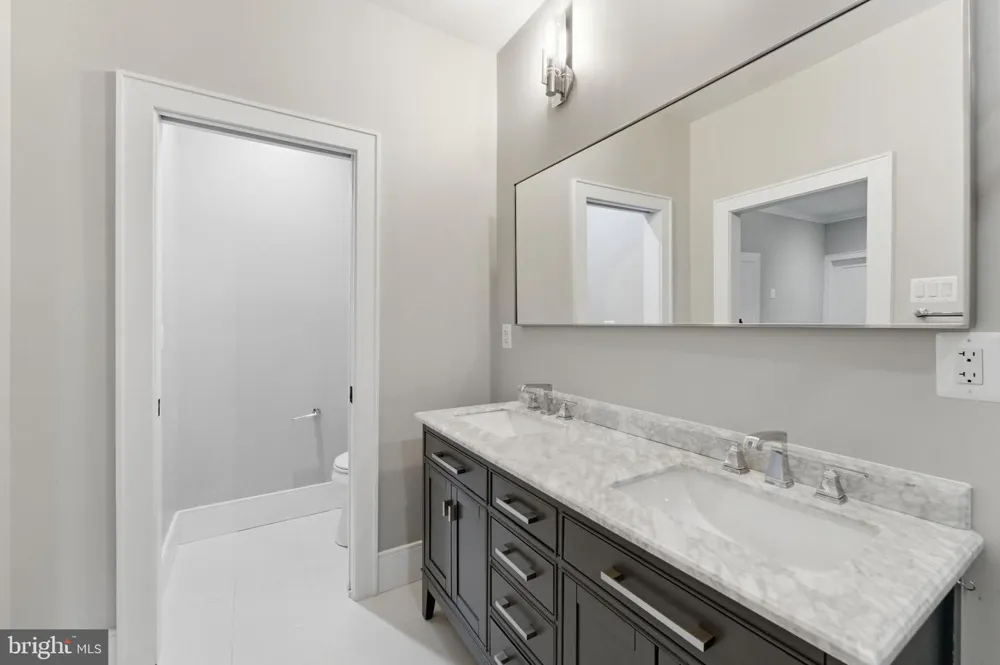 611 MISSISSIPPI AVENUE Silver Spring, MD 20910