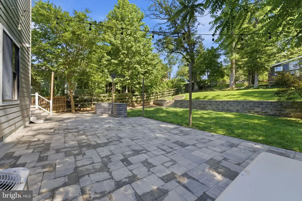 611 MISSISSIPPI AVENUE Silver Spring, MD 20910
