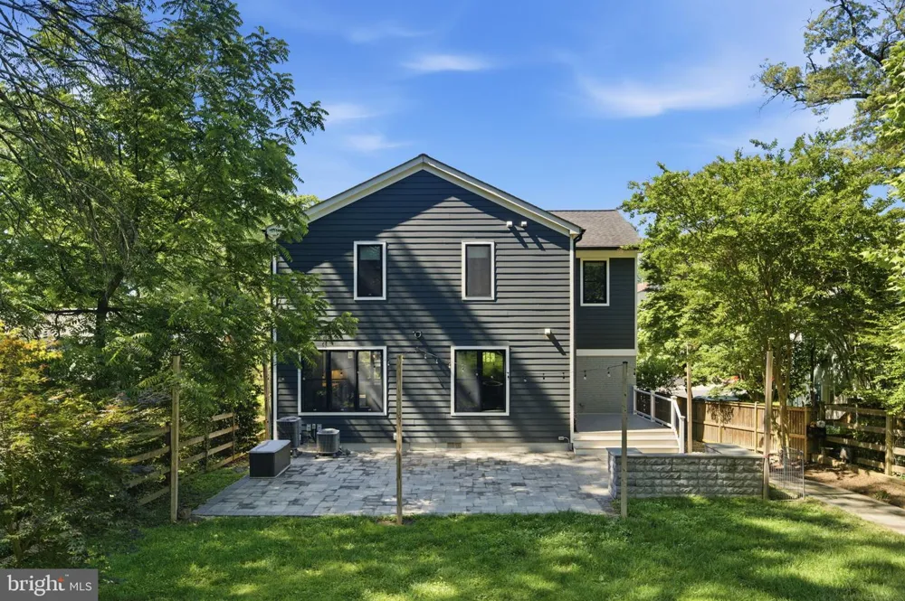 611 MISSISSIPPI AVENUE Silver Spring, MD 20910