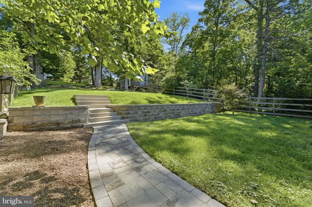 611 MISSISSIPPI AVENUE Silver Spring, MD 20910