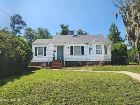 3116 Camden Circle