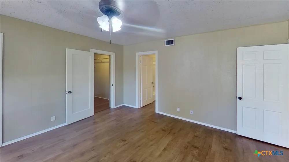 1503 E Virginia Avenue Victoria, TX 77901