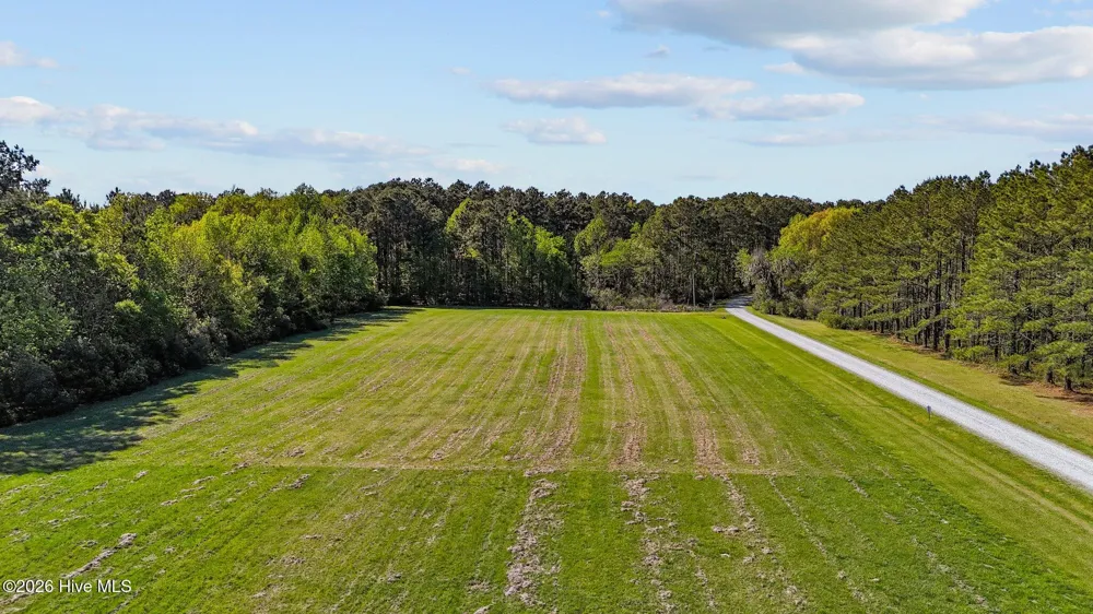 646 Creek Drive Belhaven, NC 27810