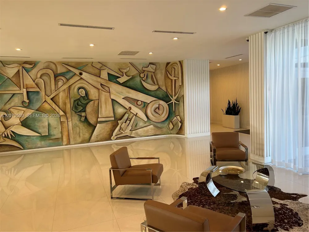 6450 Collins Ave #707 Miami Beach, FL 33141