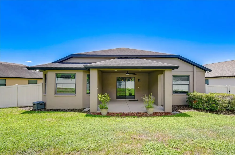 826 VINO VERDE CIRCLE Brandon, FL 33511