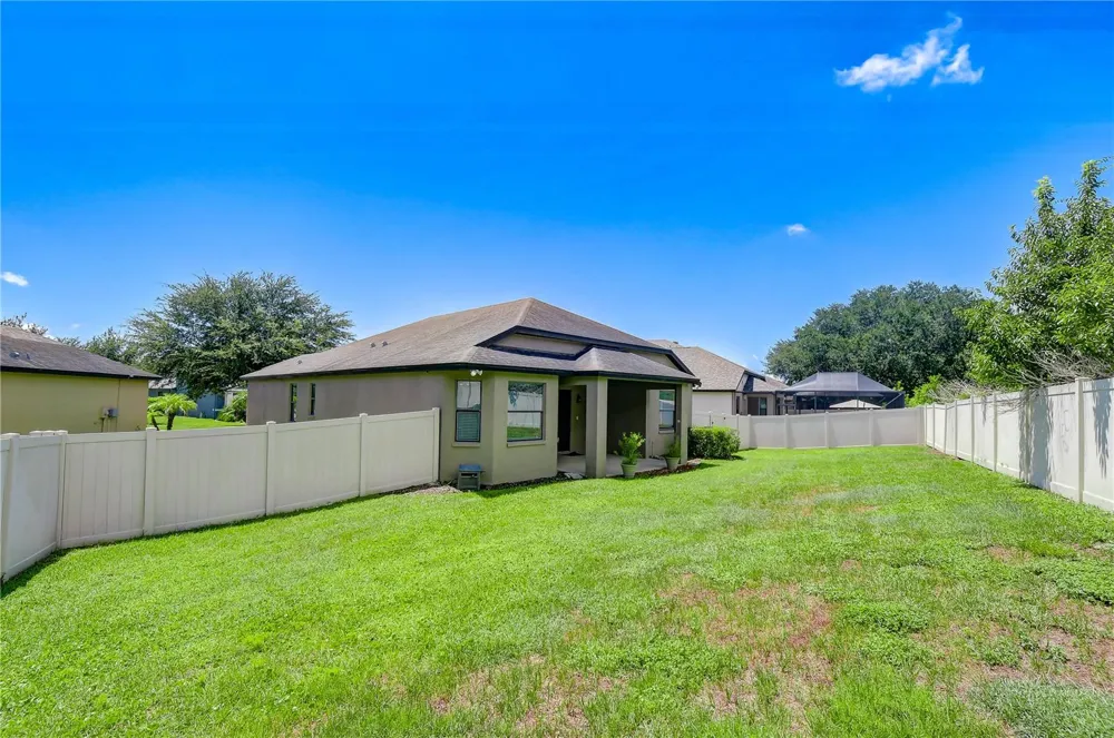 826 VINO VERDE CIRCLE Brandon, FL 33511