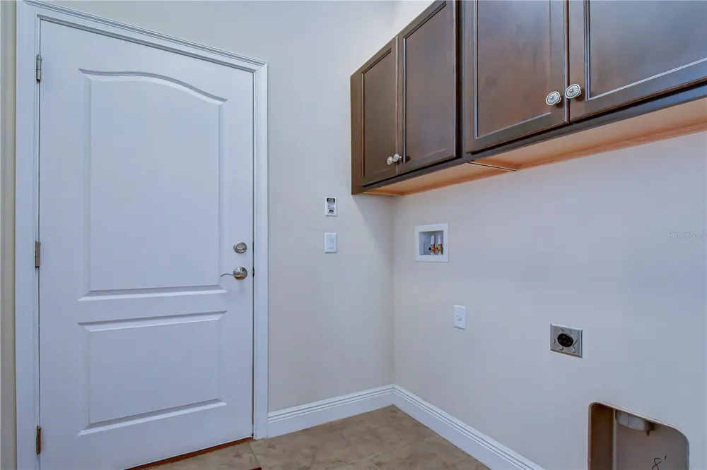 826 VINO VERDE CIRCLE Brandon, FL 33511