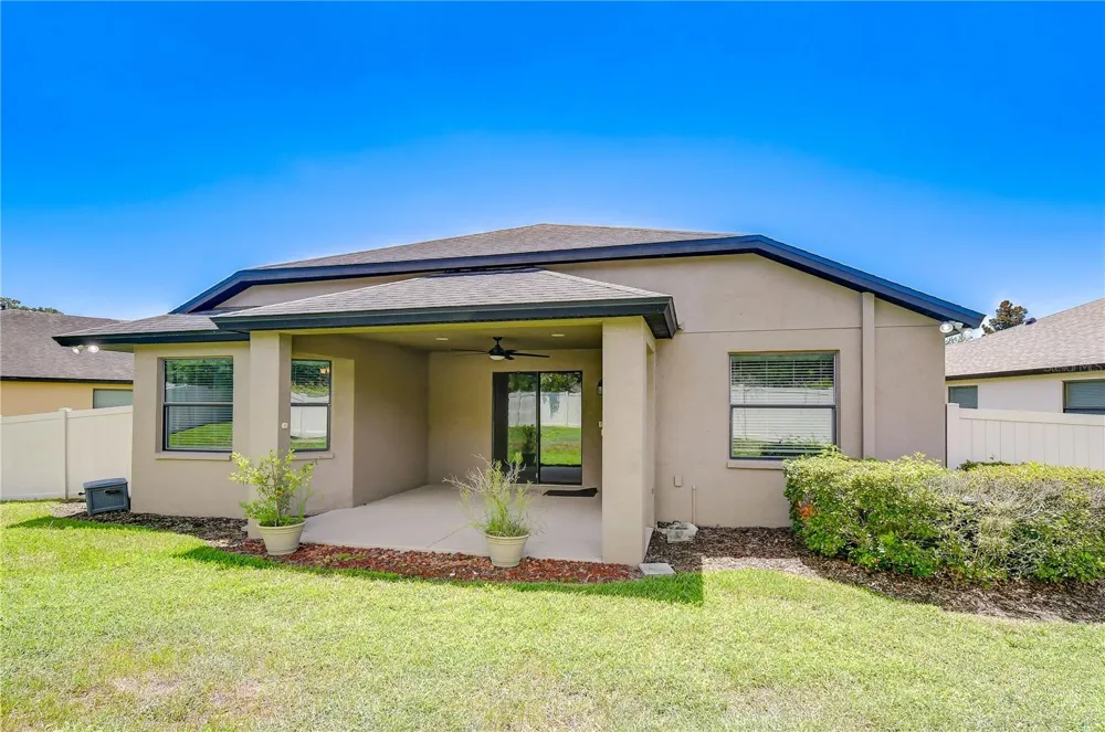 826 VINO VERDE CIRCLE Brandon, FL 33511
