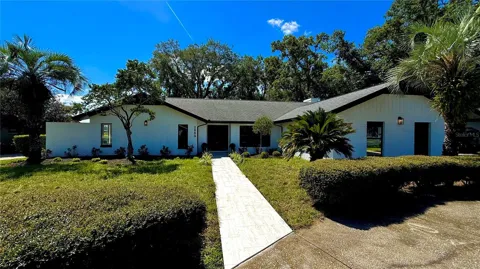 2889 HAMMOCK DRIVE
