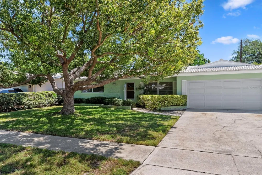 1413 EMBASSY DRIVE Clearwater, FL 33764