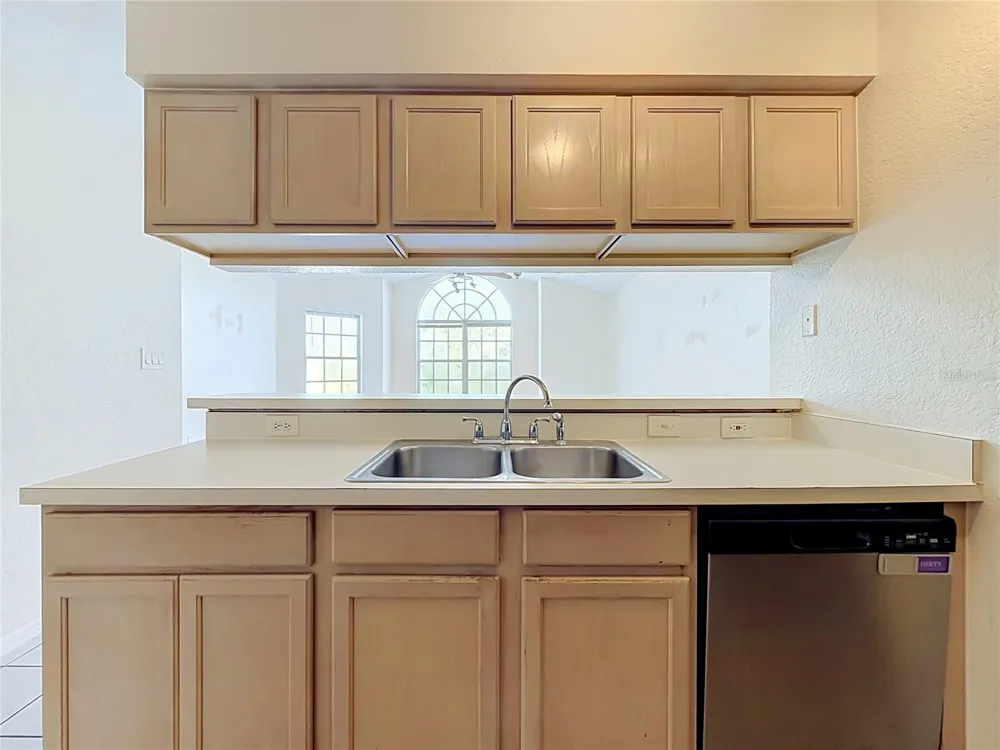 2332 PRIME CIRCLE #B Kissimmee, FL 34746