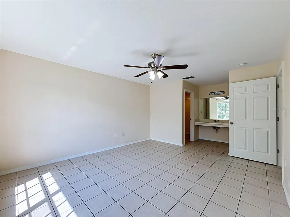 2332 PRIME CIRCLE #B Kissimmee, FL 34746