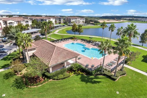 3351 WHITESTONE CIRCLE #305
