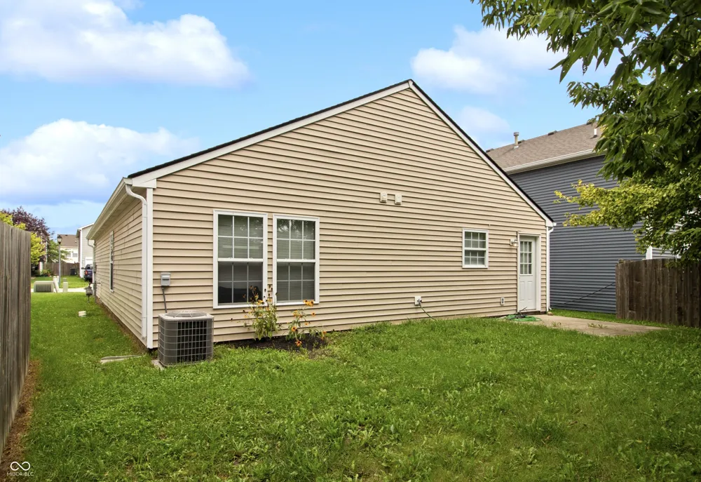 9621 W Stargazer Pendleton, IN 46064