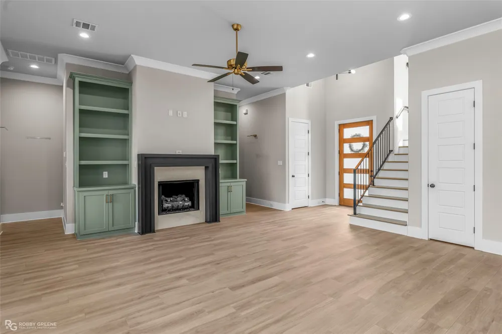 614 Corinth Circle Bossier City, LA 71111