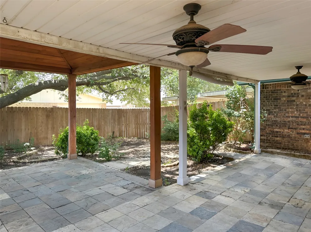 5229 Pruitt Drive The Colony, TX 75056