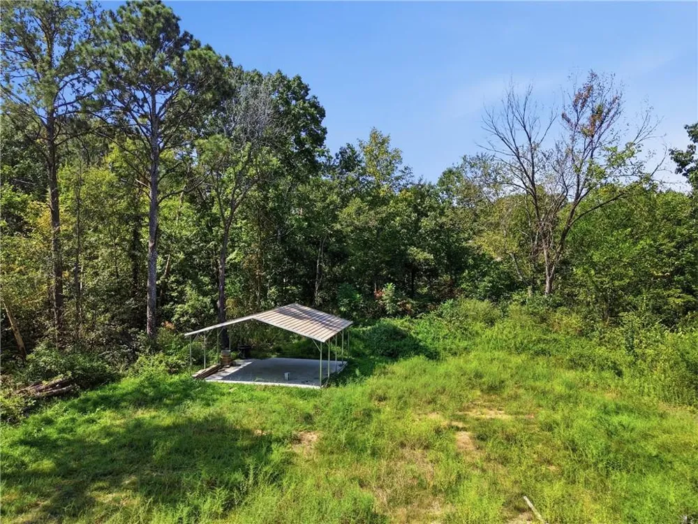 154 Silvers Road Chatsworth, GA 30705