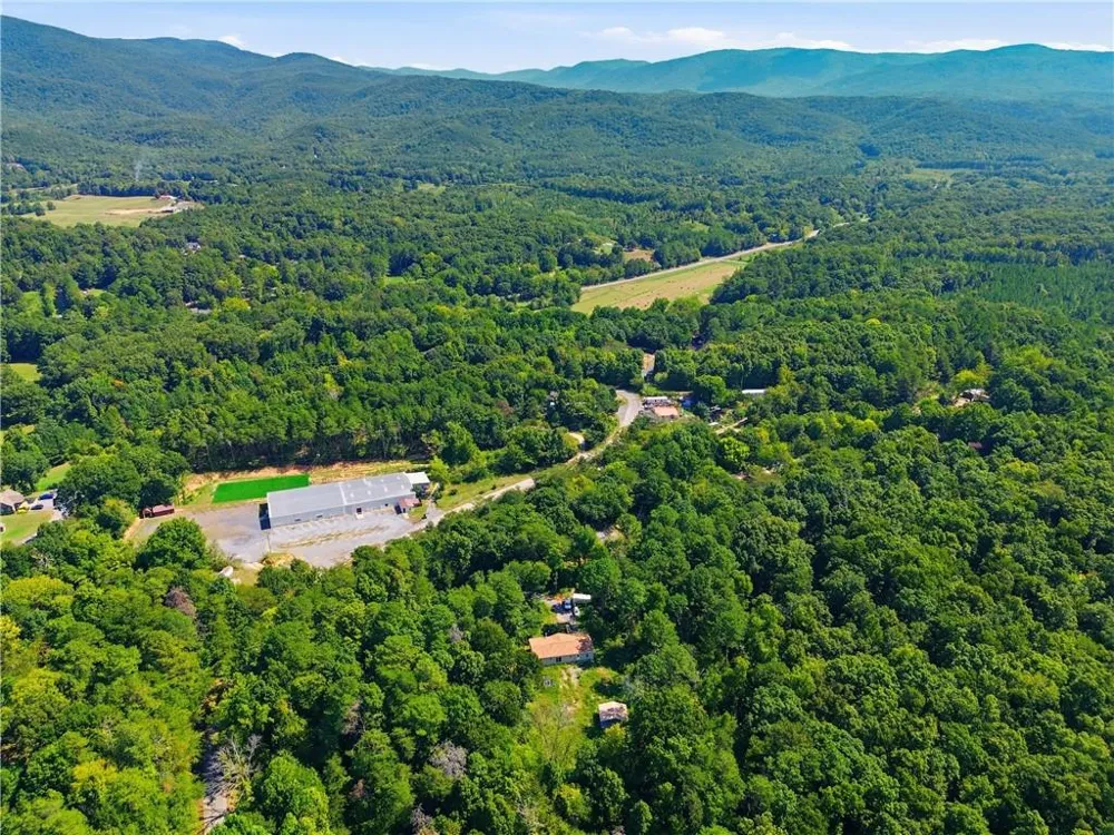 154 Silvers Road Chatsworth, GA 30705