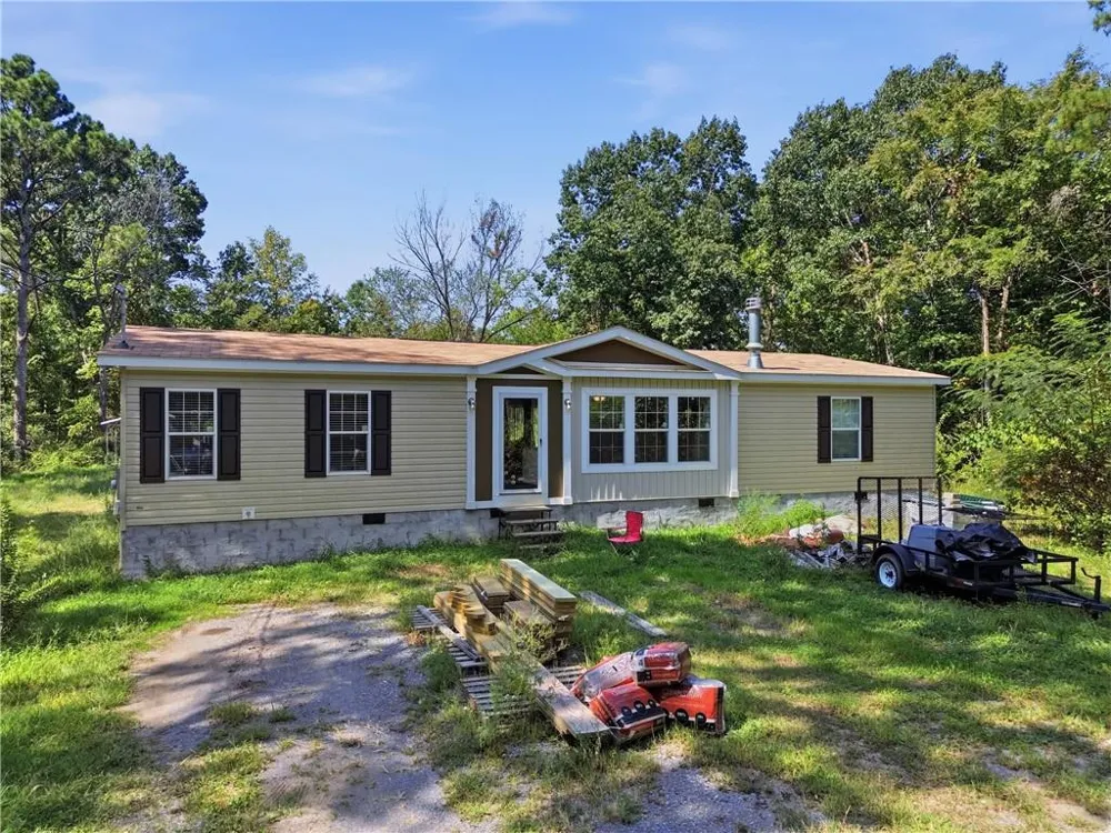 154 Silvers Road Chatsworth, GA 30705