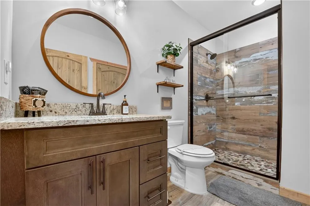 518 Mango Lane Ellijay, GA 30540