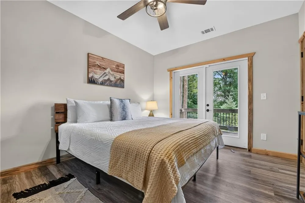 518 Mango Lane Ellijay, GA 30540