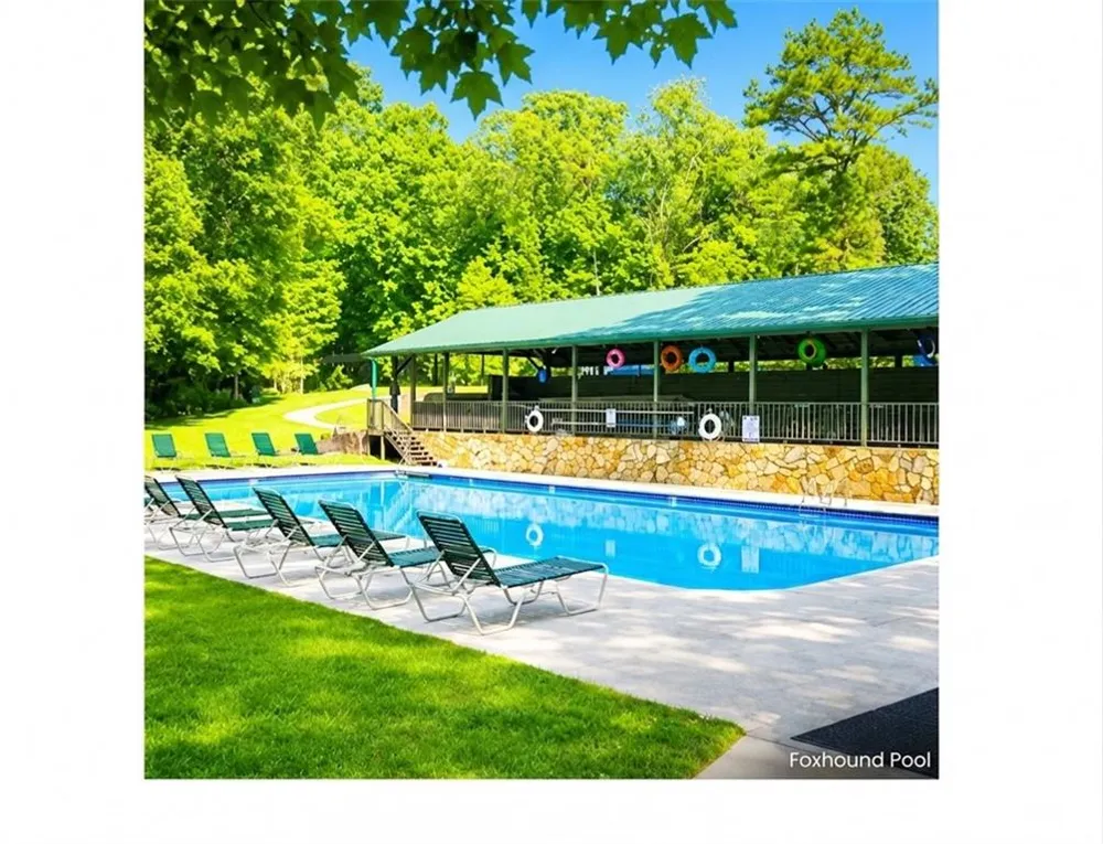 518 Mango Lane Ellijay, GA 30540
