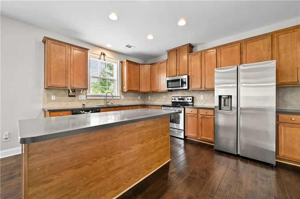 523 Misty Meadow Place Lilburn, GA 30047