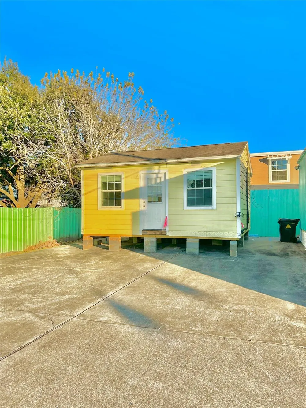 927 27th Street San Leon, TX 77539