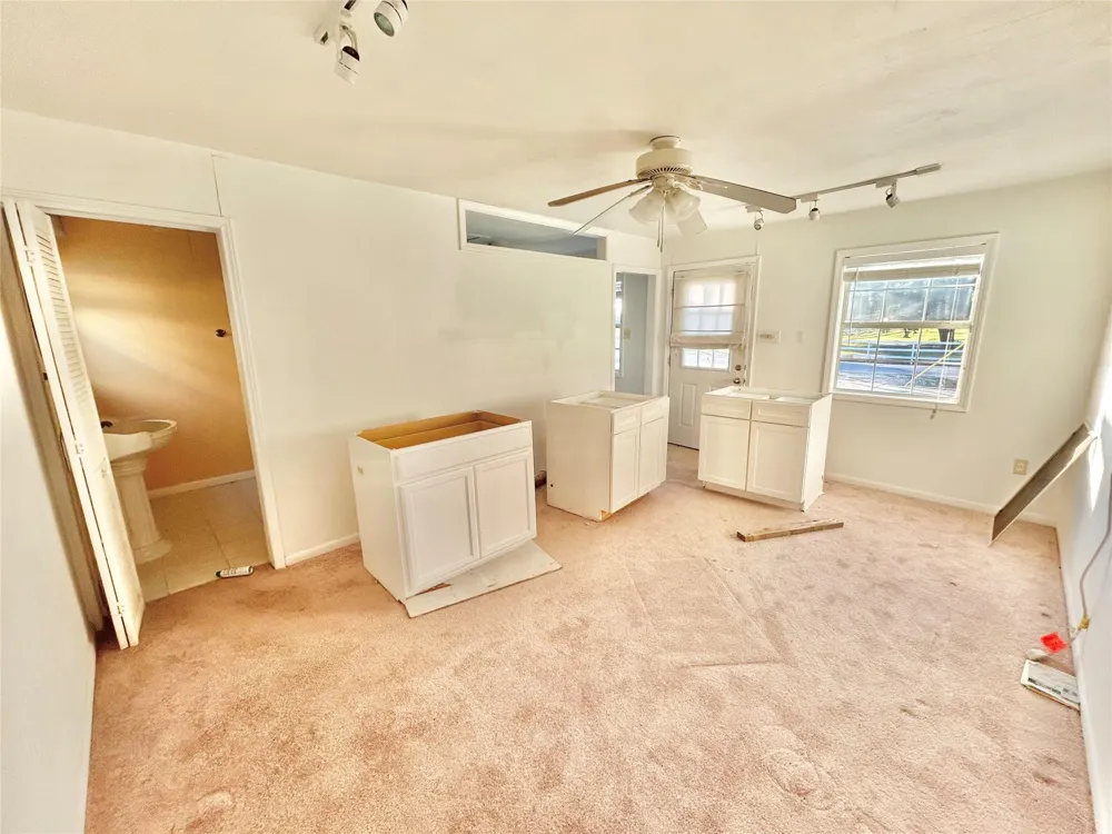 927 27th Street San Leon, TX 77539