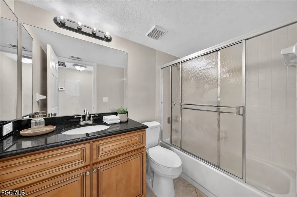 SE 19th Avenue #203 Cape Coral, FL 33904
