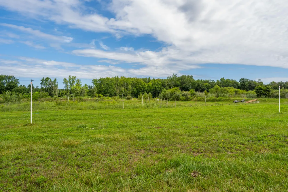 35322 72nd Street Covert, MI 49043