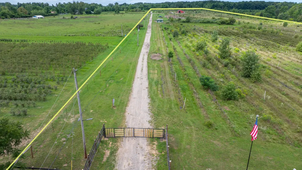 35322 72nd Street Covert, MI 49043