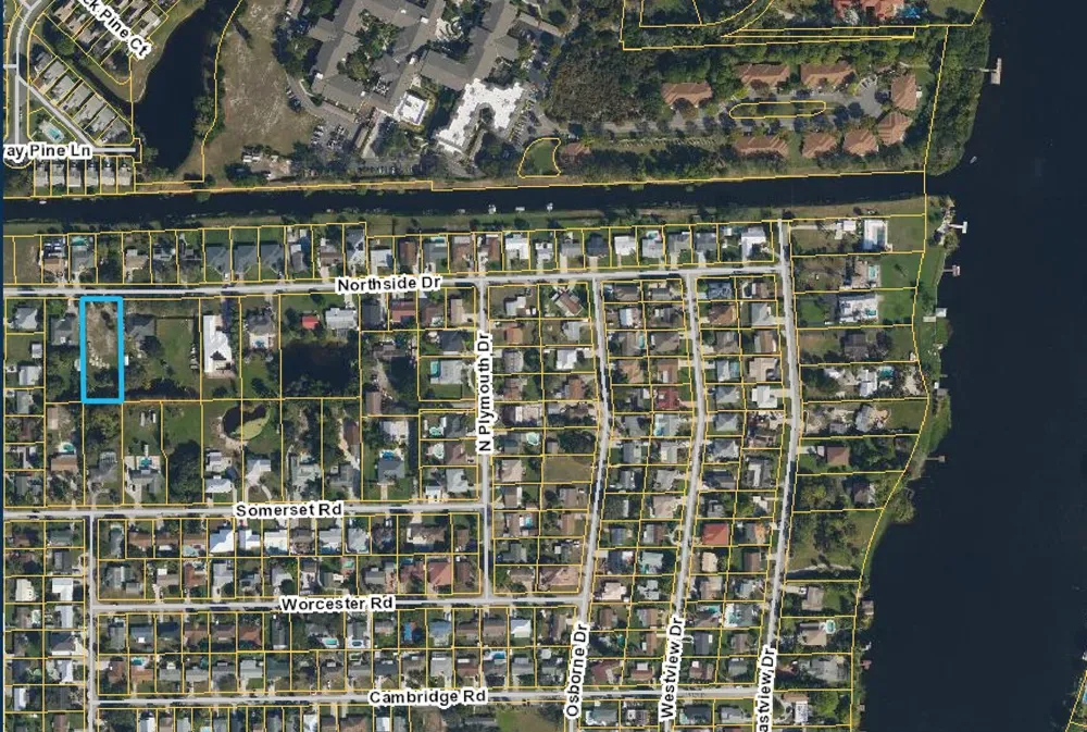 2886 Northside Drive Lantana, FL 33462