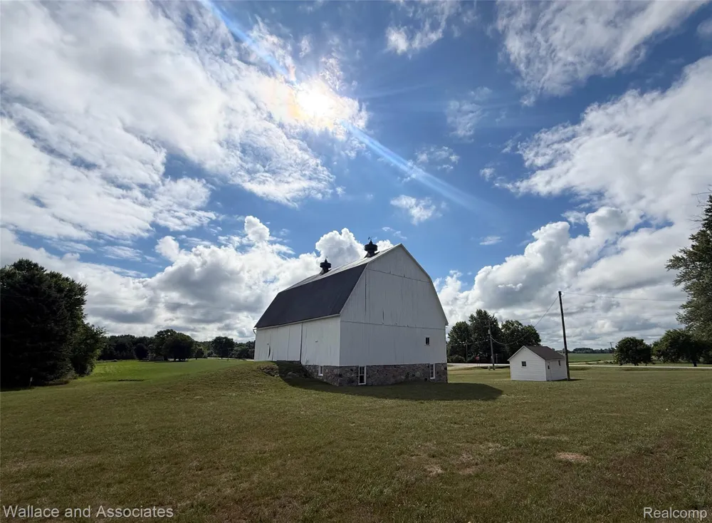 365 E Peck Road Elk Township, MI 48466