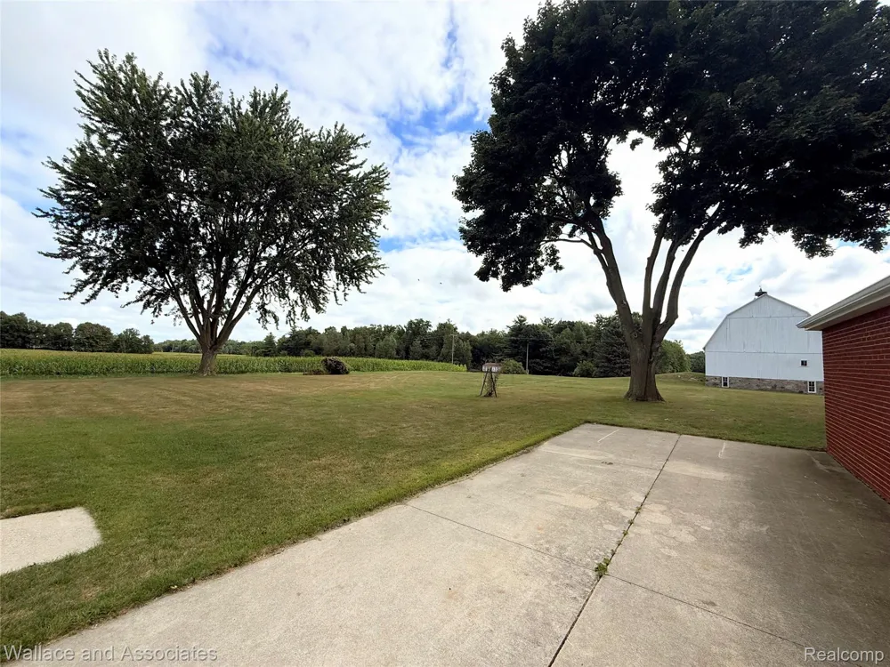 365 E Peck Road Elk Township, MI 48466