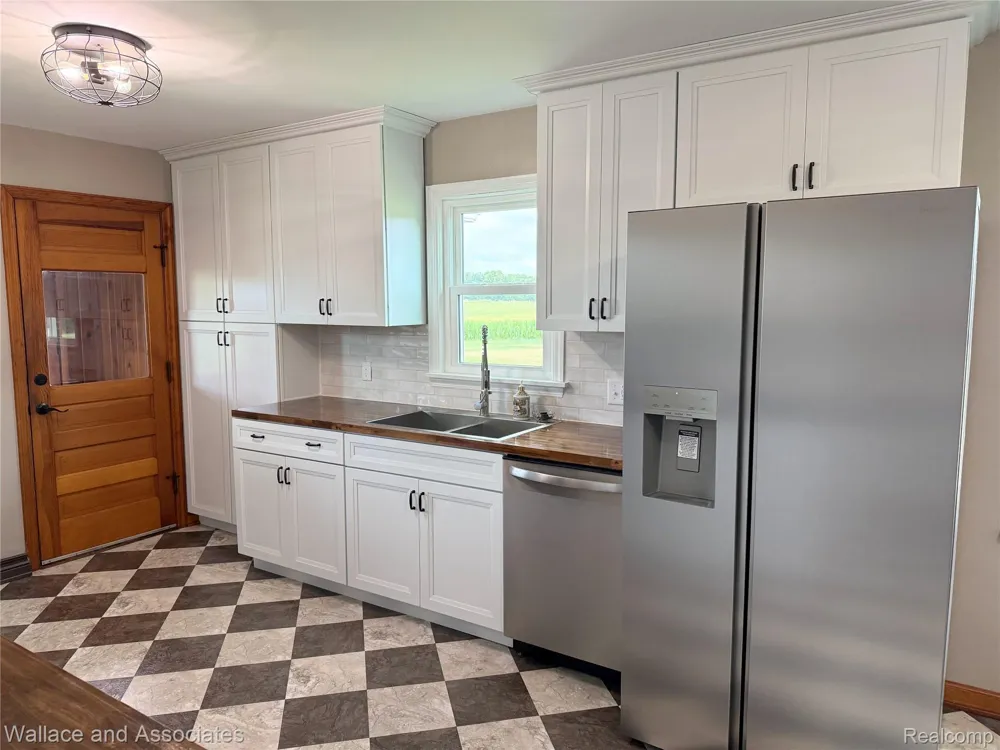 365 E Peck Road Elk Township, MI 48466
