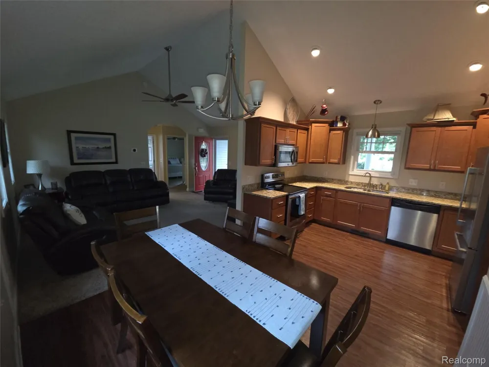 243 Ruddiman Drive North Muskegon City, MI 49445