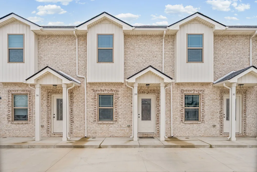 1201 Fort Campbell Blvd #1 A Clarksville, TN 37042