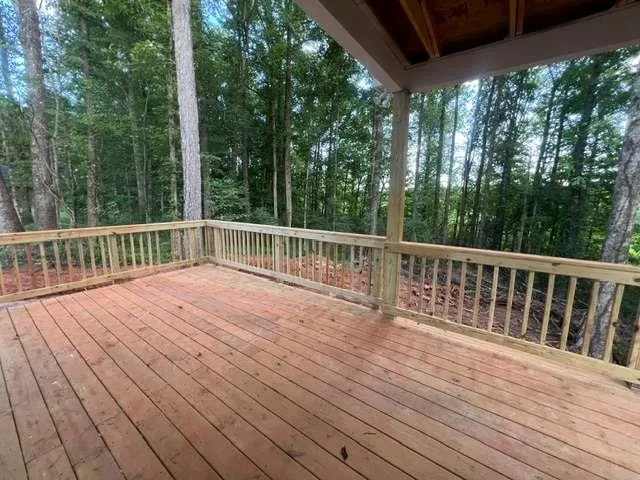 296 Stonington Drive Mount Airy, GA 30563