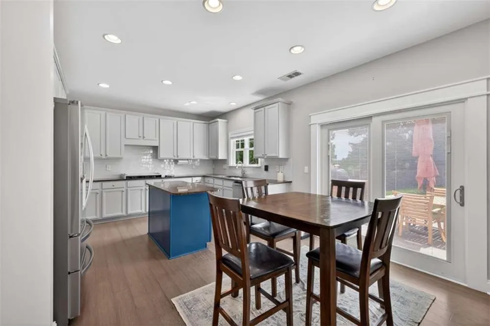7819 Brass Lantern Drive Flowery Branch, GA 30542